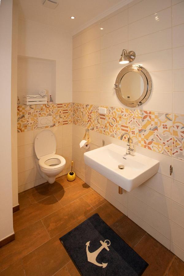 Captain'S Suite نيوسيدل آم سي المظهر الخارجي الصورة